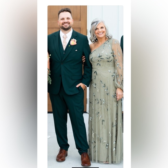 Adrianna Papell designer gown size 8 sage - Picture 3 of 5